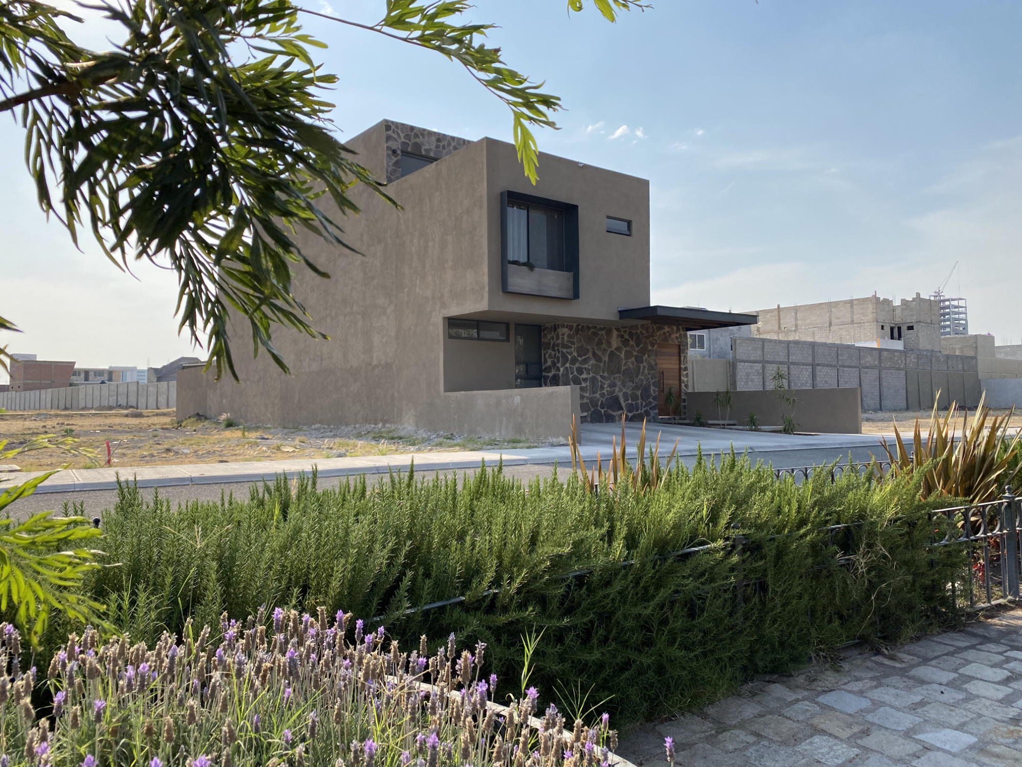 Lote Familiar Laztana