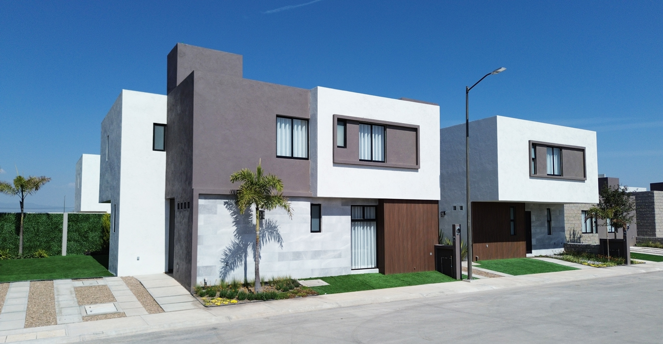 Triana by Puerta Real